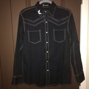 PETROL PEARL SNAP LONG SLEEVE EMBROIDERED TOP SZ M